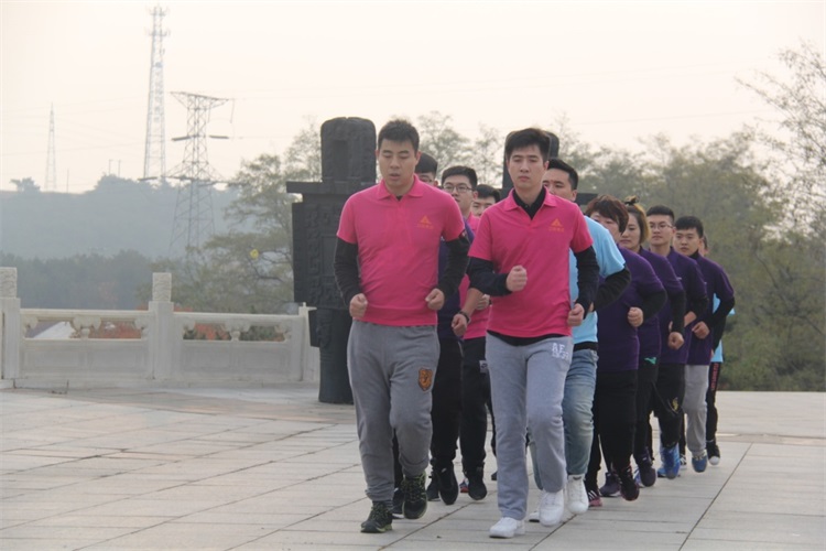 遼聯(lián)新聞：“不忘初心，繼續(xù)前進(jìn)”