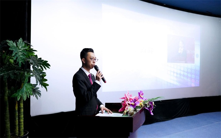 集團總經理郝鹍大會致辭.jpg 集團總經理郝鹍大會致辭.jpg